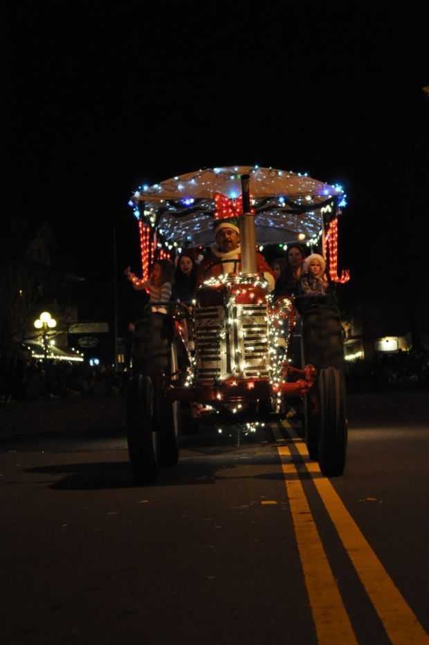 Calistoga Lighted Tractor Parade 2014